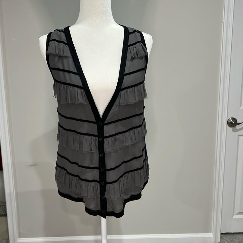 Foley & Corinna black and grey vest size Medium